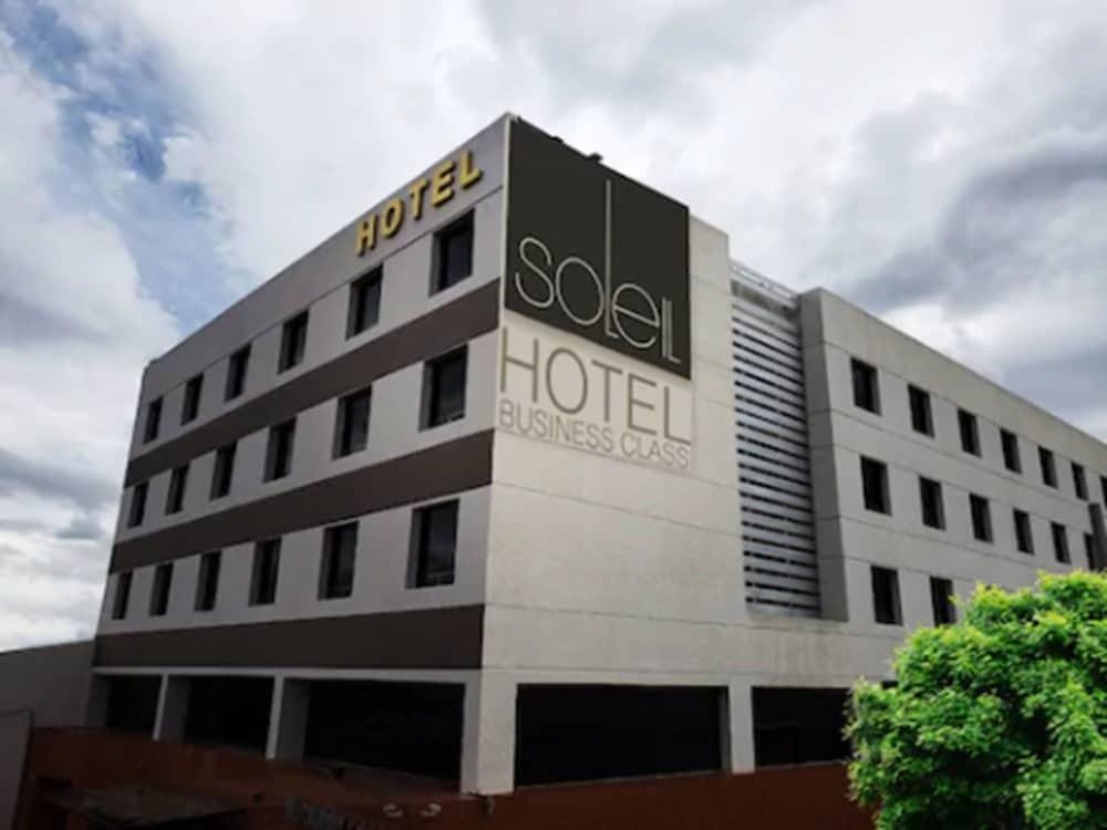 Hotel Soleil Business Class Celaya Celaya  Luaran gambar